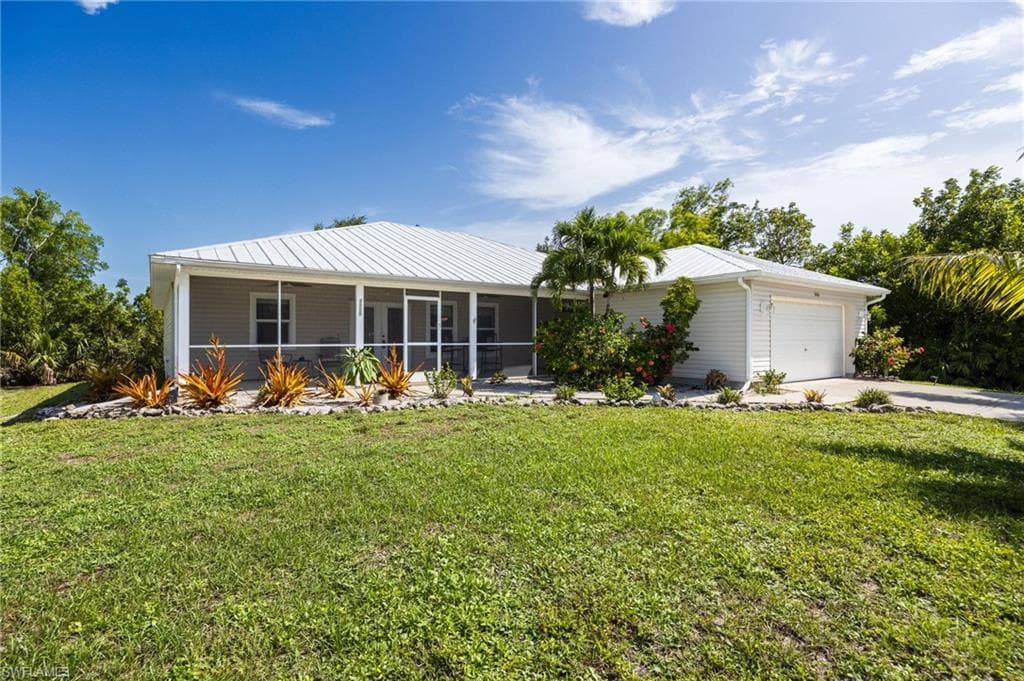 4406 Lake Heather CIR ST. JAMES CITY, FL 33956