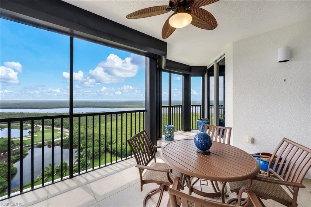 1060 BORGHESE LN 1404 NAPLES, FL 34114