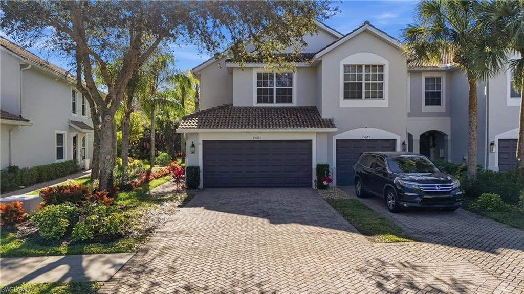 15671 Marcello CIR 124 NAPLES, FL 34110