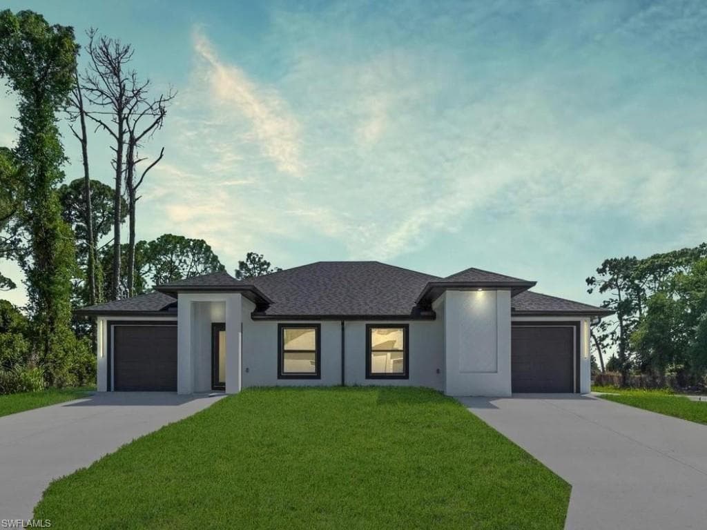 4745 13th ST SW LEHIGH ACRES, FL 33973