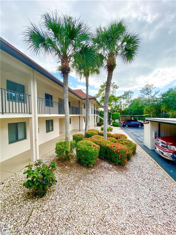 4955 Pepper CIR B-204 NAPLES, FL 34113