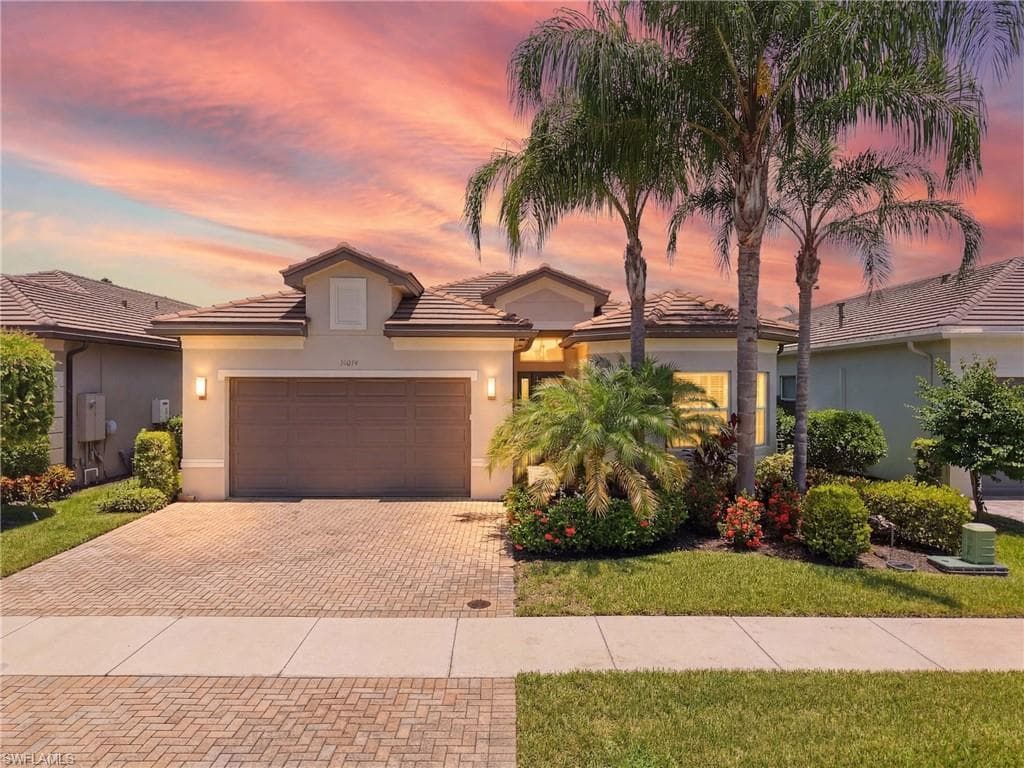 16014 Liguria PL BONITA SPRINGS, FL 34135