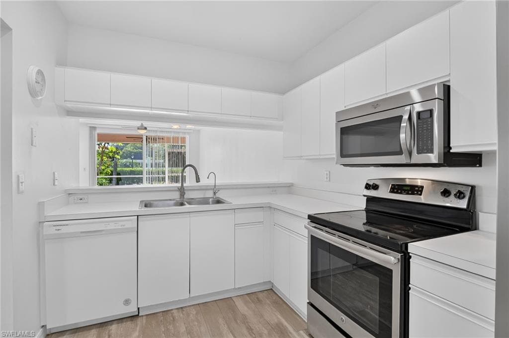 328 Bradstrom CIR E101 NAPLES, FL 34113