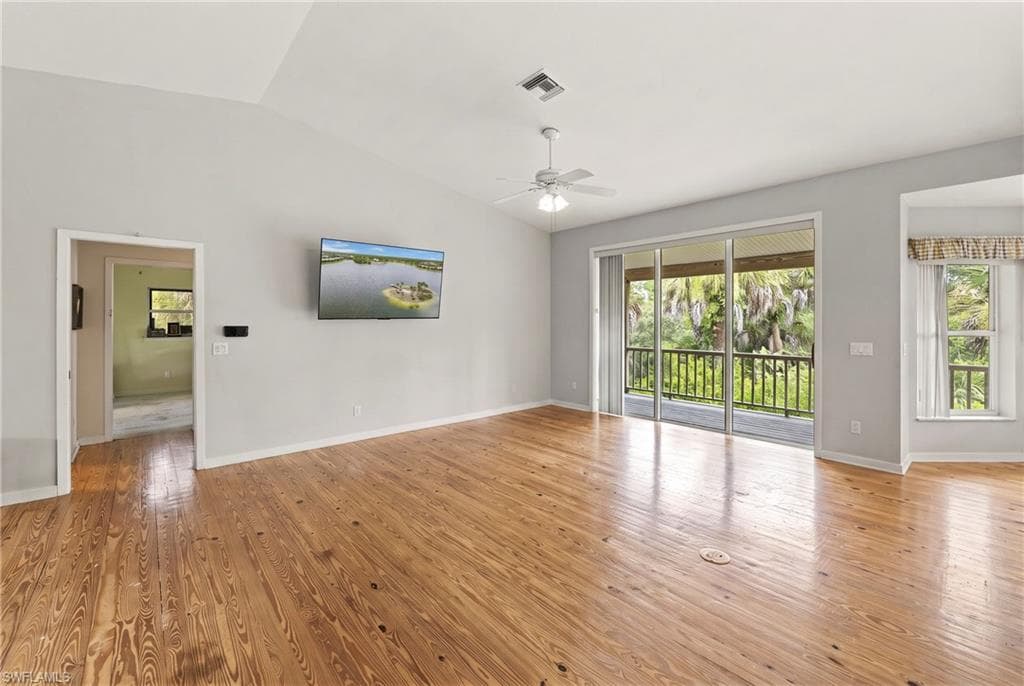 875 20th ST NE NAPLES, FL 34120