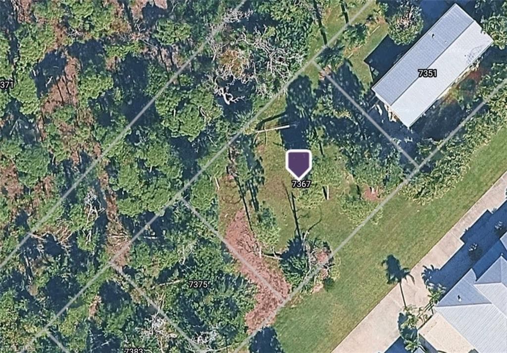 7367 Georgiana DR BOKEELIA, FL 33922