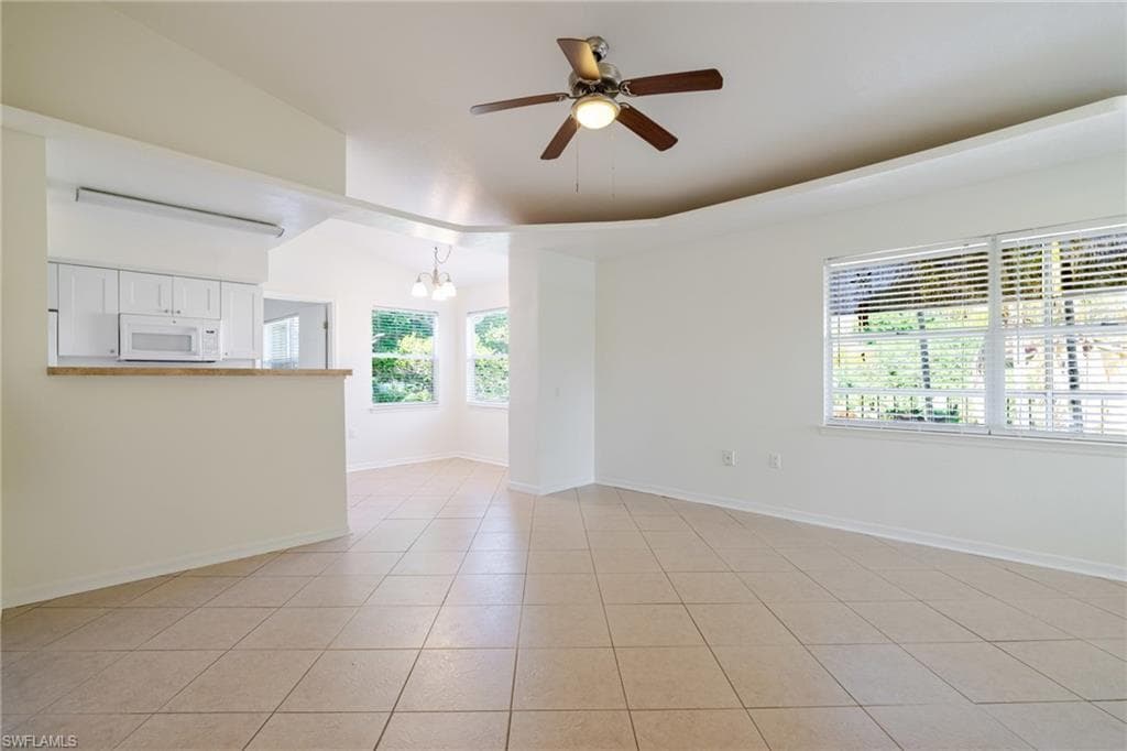 12561 Equestrian CIR 802 FORT MYERS, FL 33907