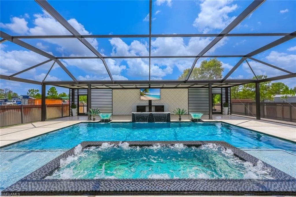 2968 41st AVE NE NAPLES, FL 34120