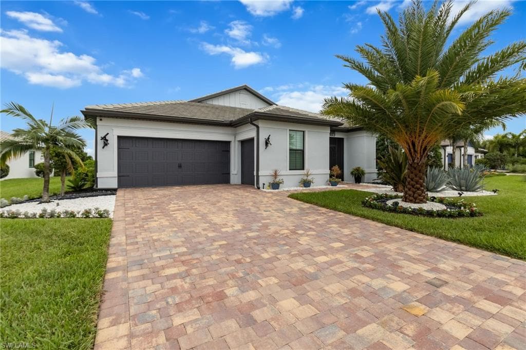 5789 Legendary LN AVE MARIA, FL 34142