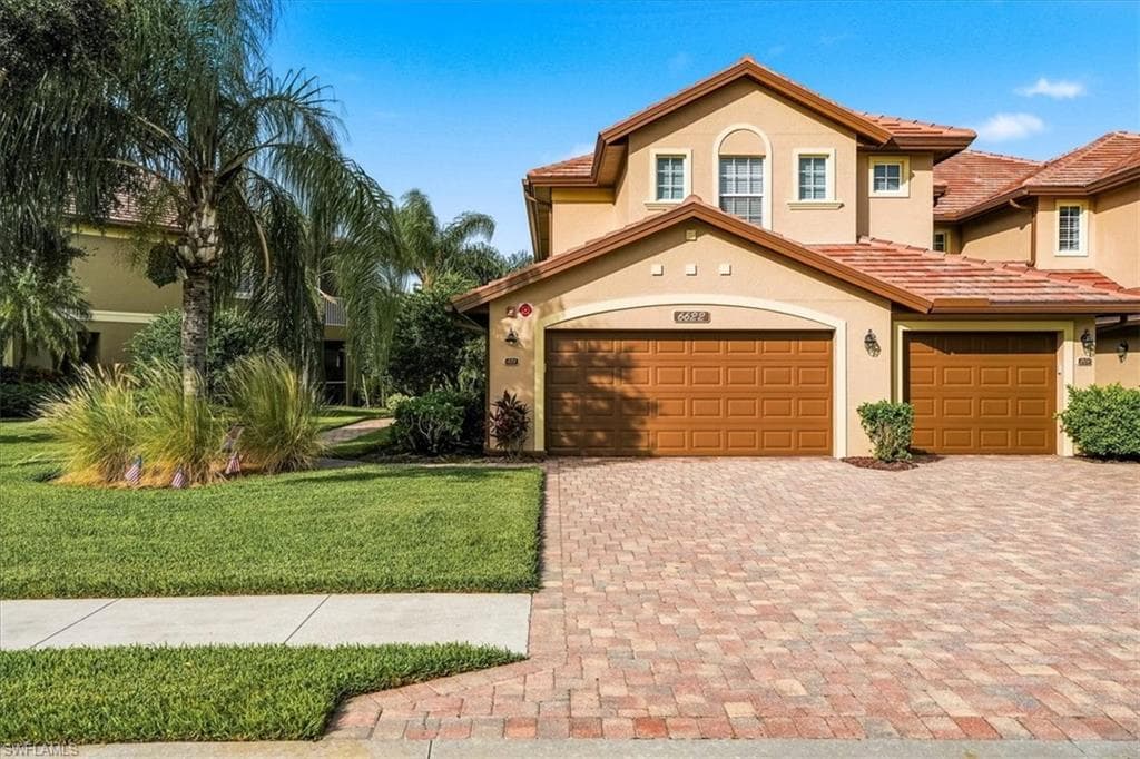 6622 Alden Woods CIR 101 NAPLES, FL 34113