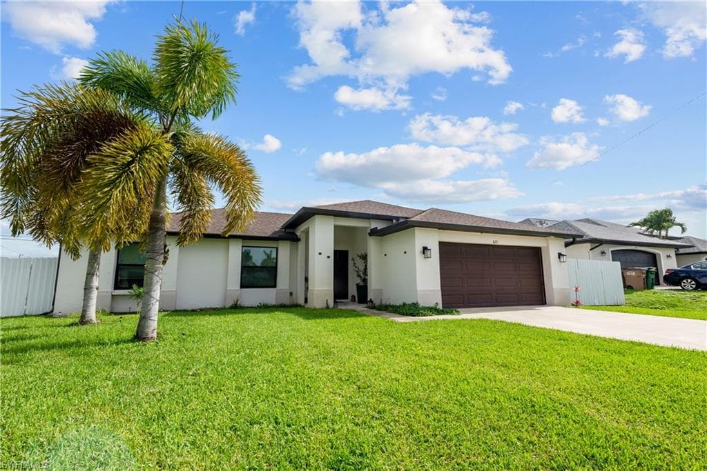 623 SE 3rd ST CAPE CORAL, FL 33990