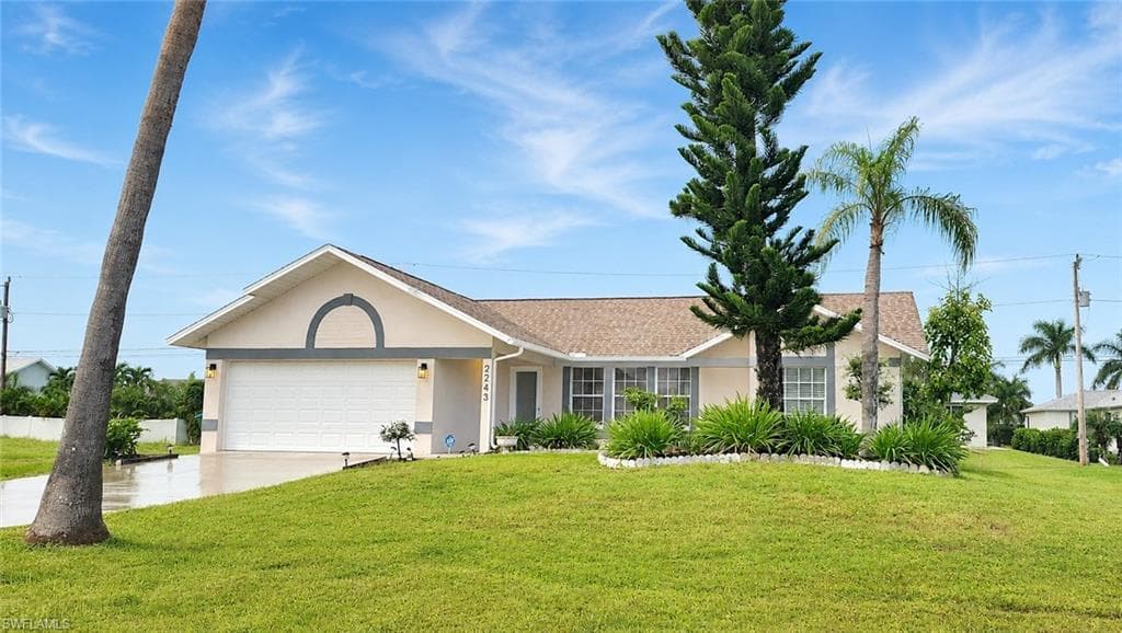 2243 SW 27th ST CAPE CORAL, FL 33914