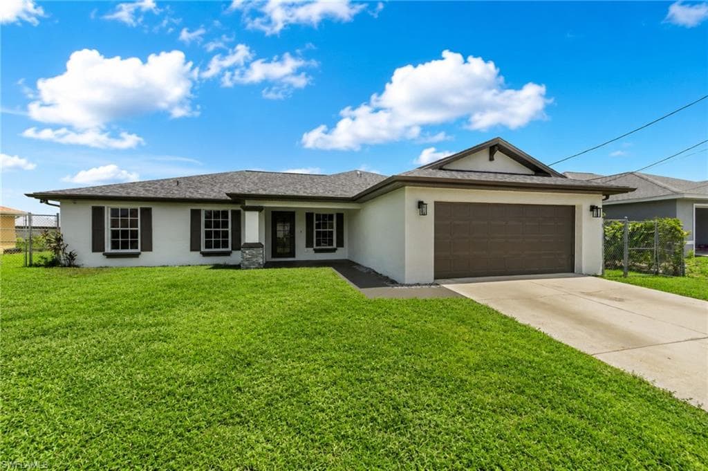 3214 10th ST SW LEHIGH ACRES, FL 33976