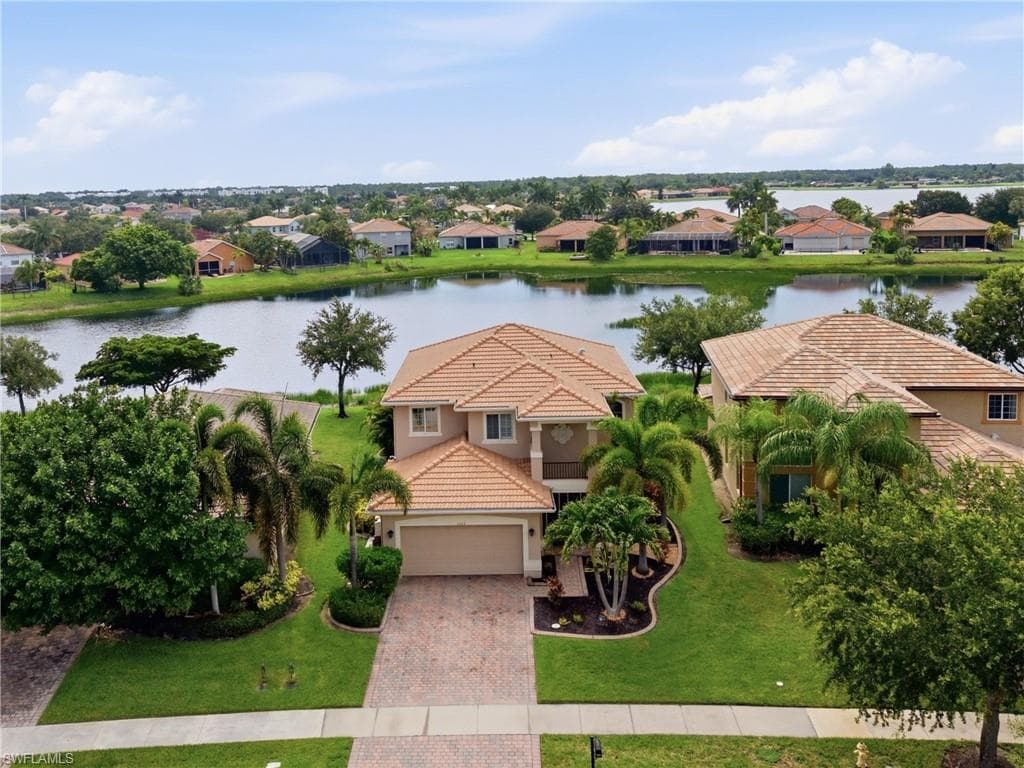1517 Birdie DR NAPLES, FL 34120