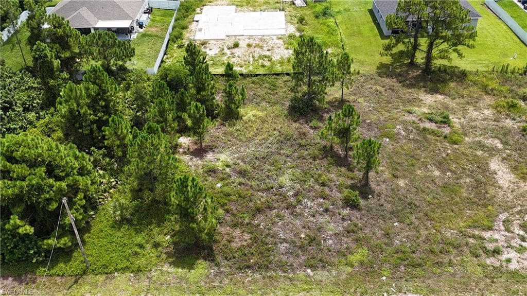 1404 Venice AVE N LEHIGH ACRES, FL 33971