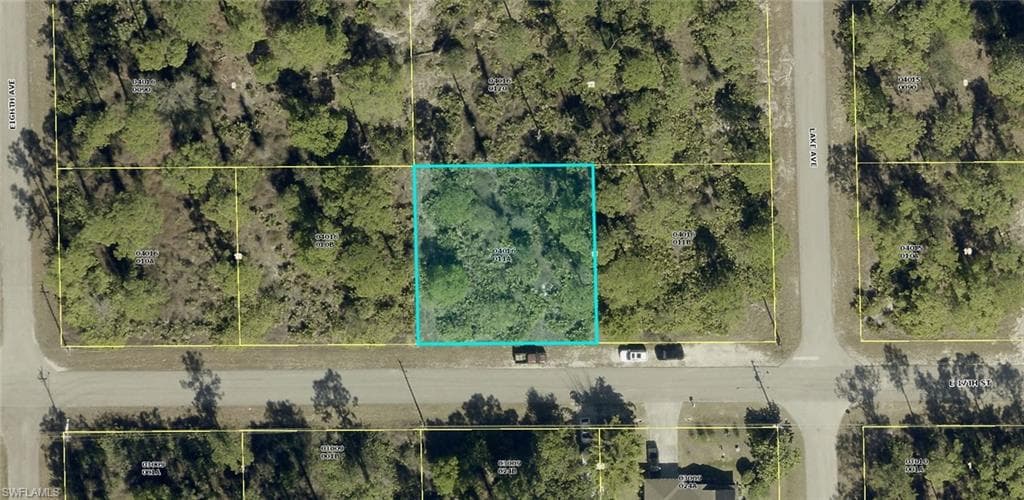 805 E 17th ST LEHIGH ACRES, FL 33972