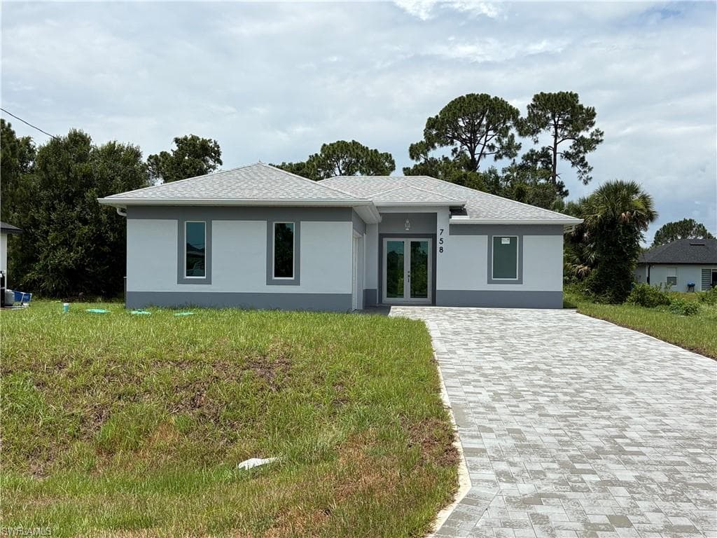 758 Bianca LEHIGH ACRES, FL 33974