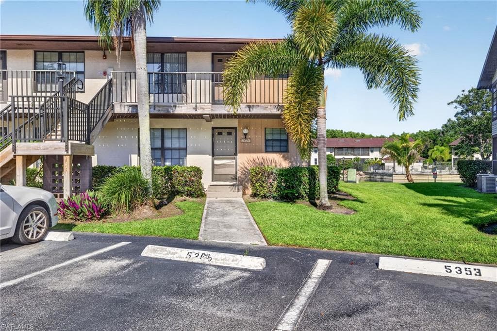 5365 Treetops DR S206 NAPLES, FL 34113