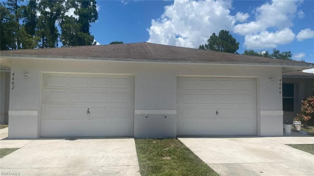 4602 28th ST SW LEHIGH ACRES, FL 33973