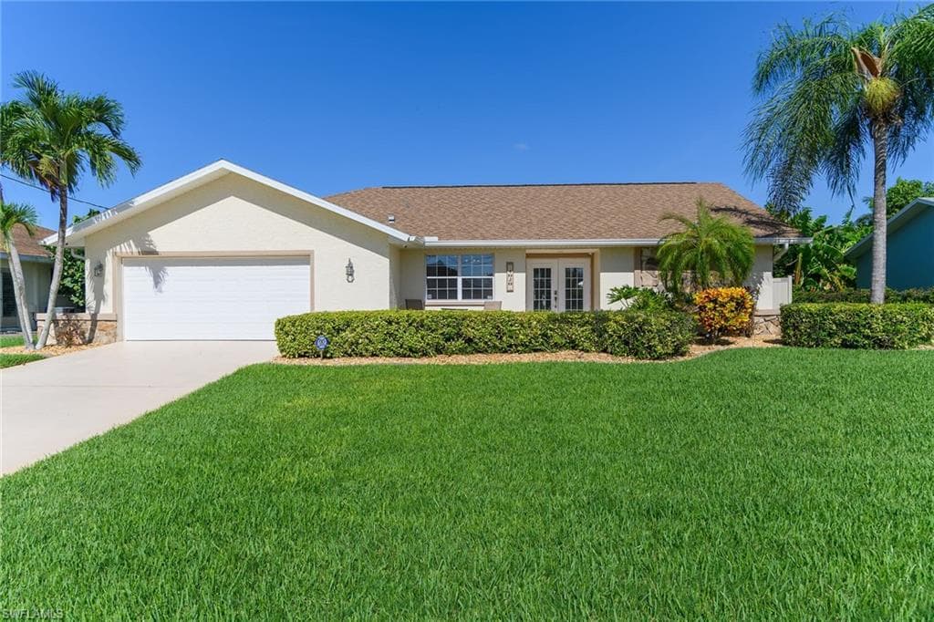 4020 SW 2nd AVE CAPE CORAL, FL 33914