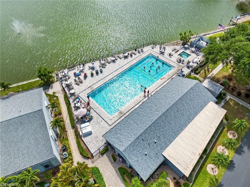 9540 Green Cypress LN 10-B2 FORT MYERS, FL 33905