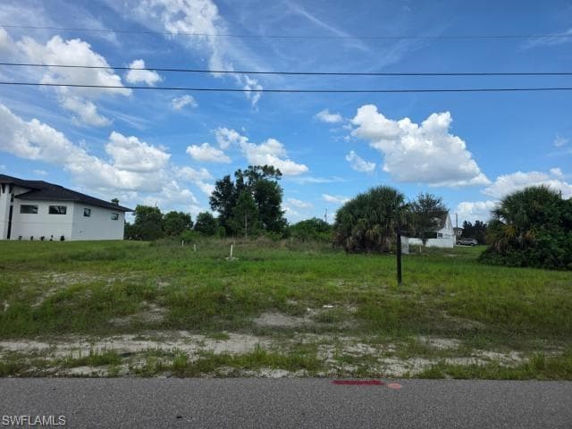 217 SW 10th AVE CAPE CORAL, FL 33991