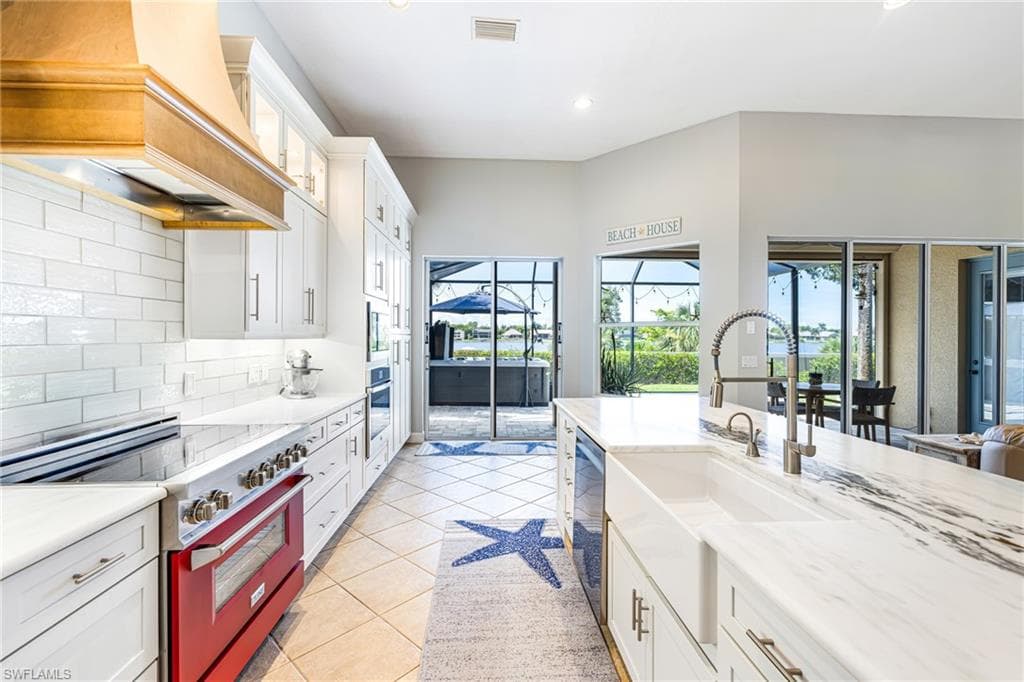 5589 Whispering Willow WAY FORT MYERS, FL 33908