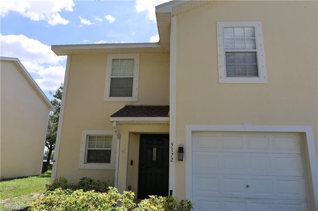 5172 Leeds RD FORT MYERS, FL 33907