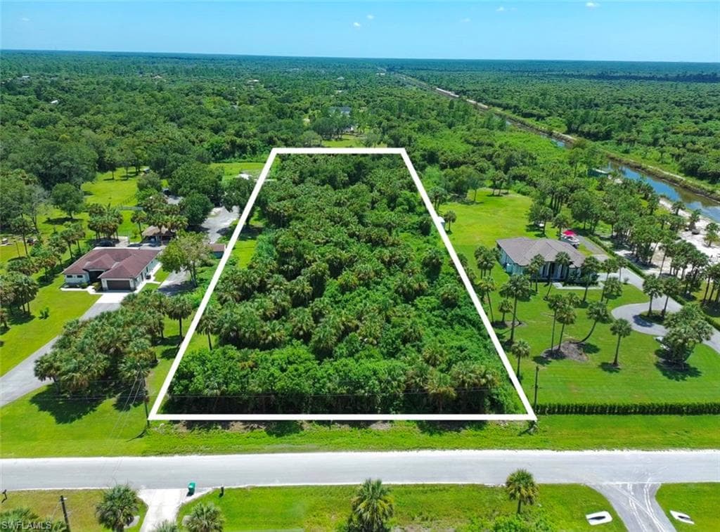 28TH AVE SE NAPLES, FL 34117