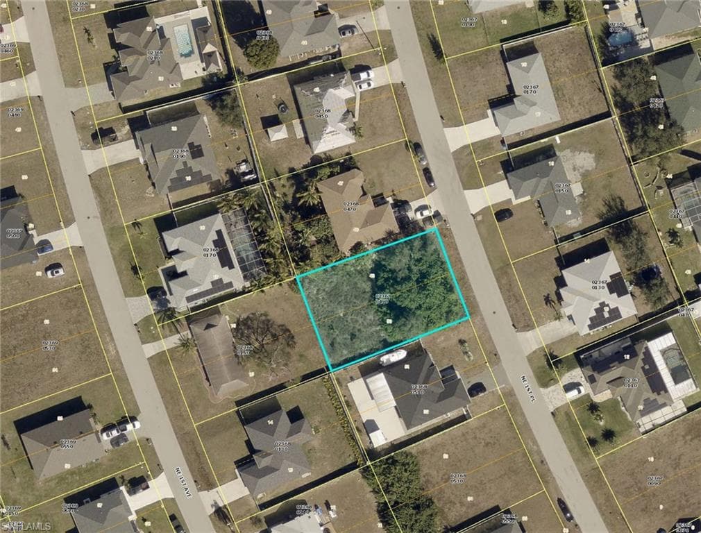 456 NE 1st PL CAPE CORAL, FL 33909