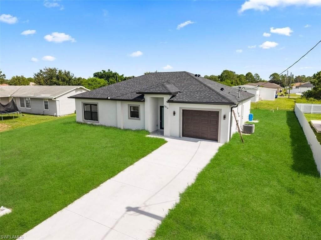 2814 12th ST SW LEHIGH ACRES, FL 33976