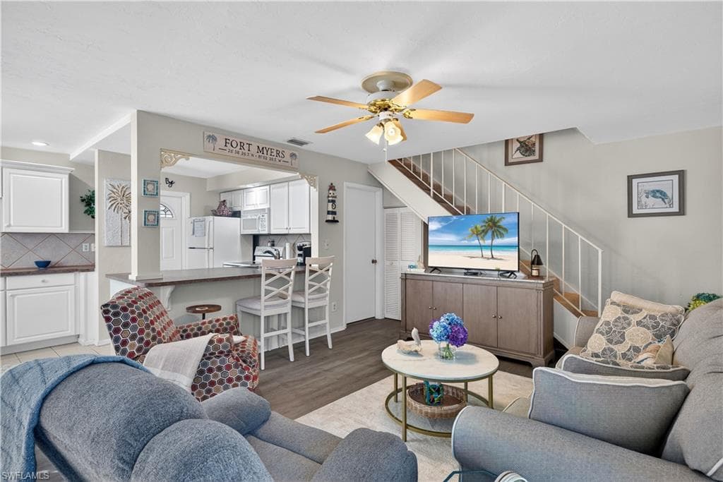 3301 Prince Edward Island CIR 2 FORT MYERS, FL 33907