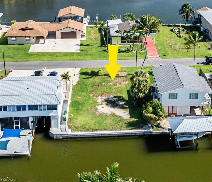 574 Coconut AVE S GOODLAND, FL 34140