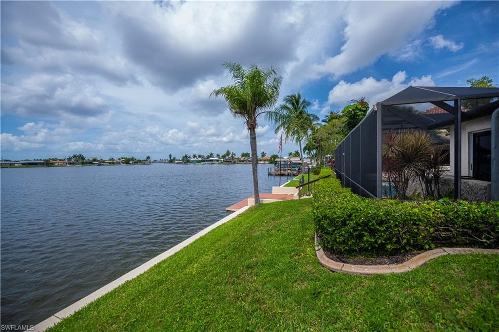 412 Cape Coral PKWY W CAPE CORAL, FL 33914