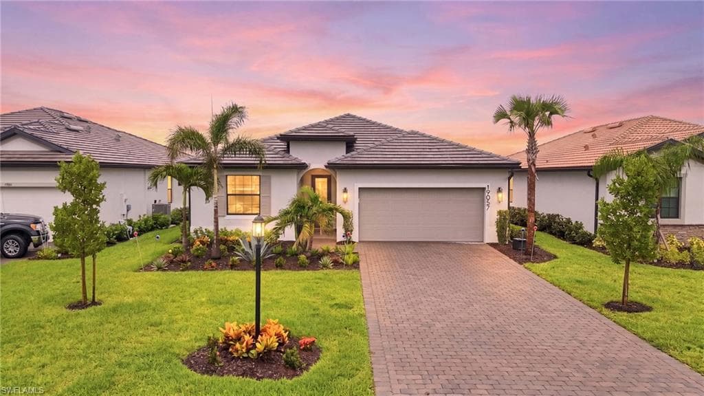 19057 Hinkley DR ESTERO, FL 33928