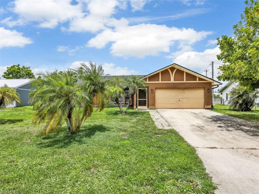 209 NE 9th CT CAPE CORAL, FL 33909