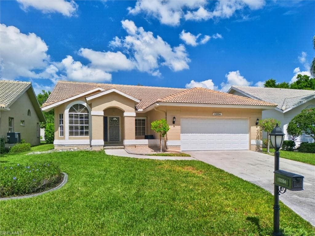 12554 Kelly Sands WAY FORT MYERS, FL 33908