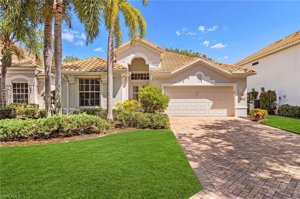 12832 Brynwood WAY NAPLES, FL 34105