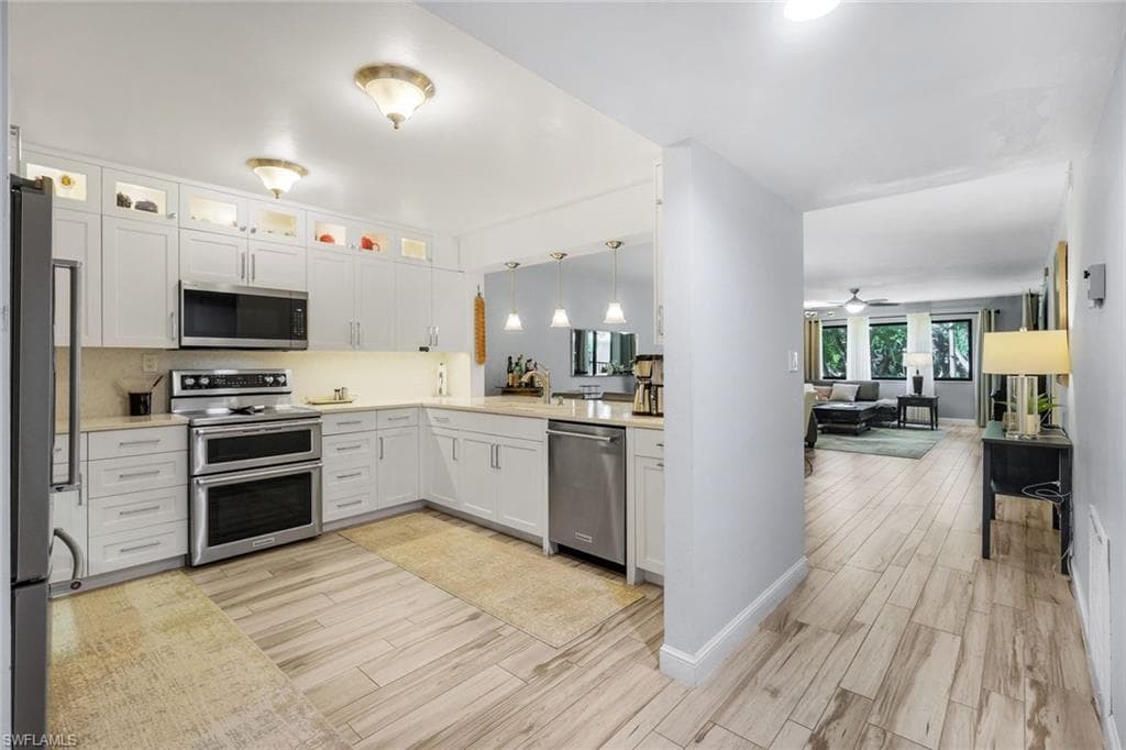 9901 Sunset Cove LN 222 FORT MYERS, FL 33919