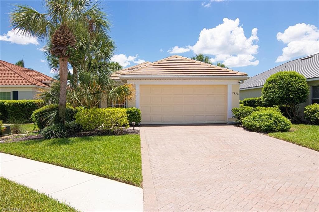 2436 Woodbourne PL CAPE CORAL, FL 33991