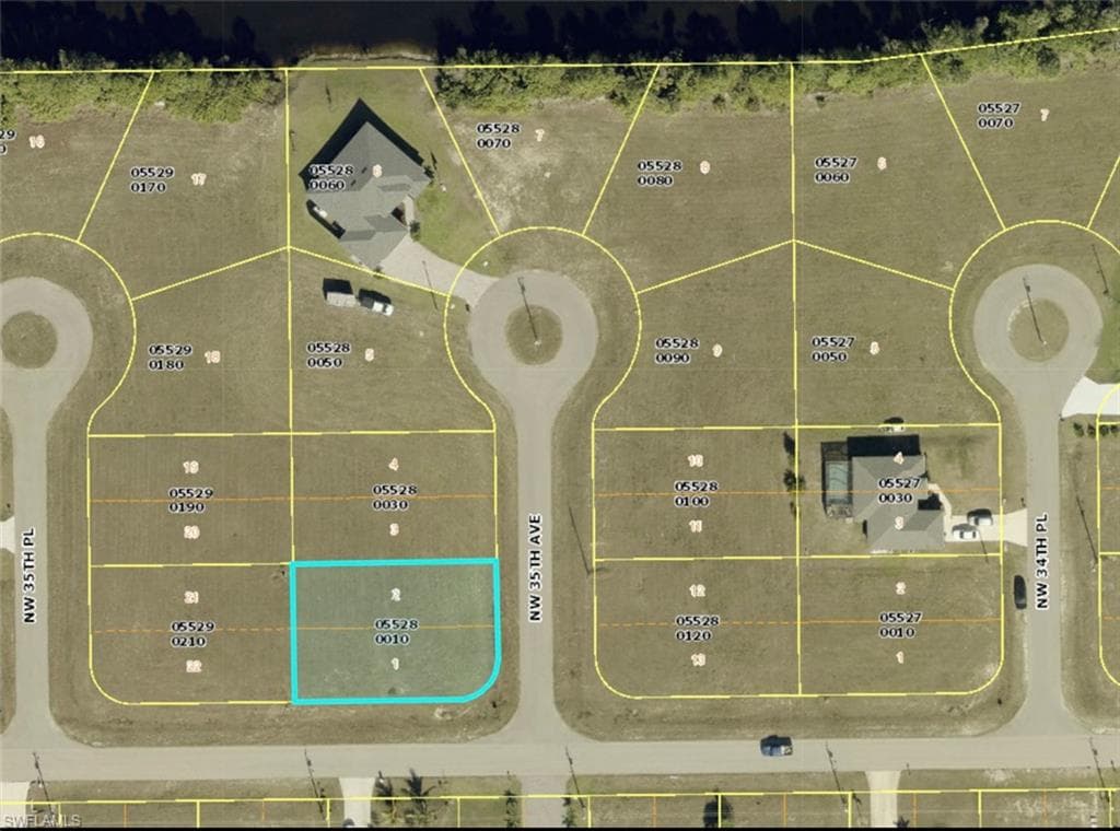 3900 NW 35th AVE CAPE CORAL, FL 33993