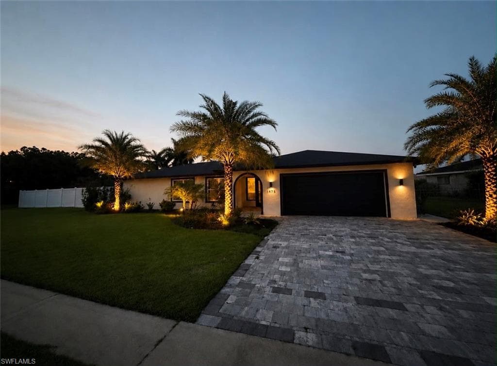 1475 N Larkwood SQ FORT MYERS, FL 33919
