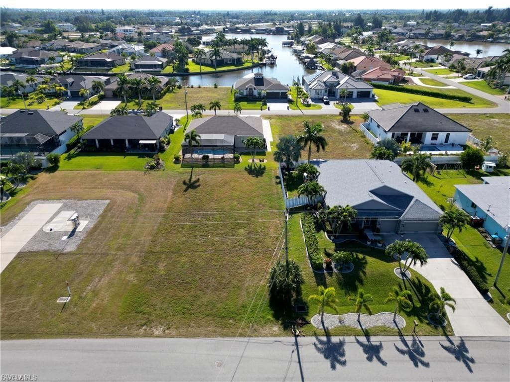3314 SW 3rd TER CAPE CORAL, FL 33991