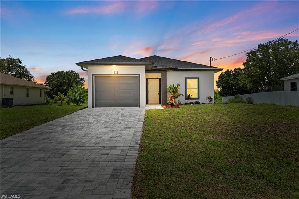512 Caywood AVE S LEHIGH ACRES, FL 33974