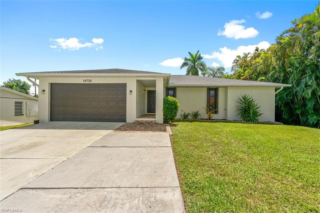 14725 Kimberly LN FORT MYERS, FL 33908