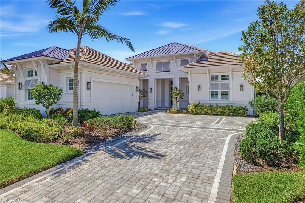3308 Kumamoto LN NAPLES, FL 34114