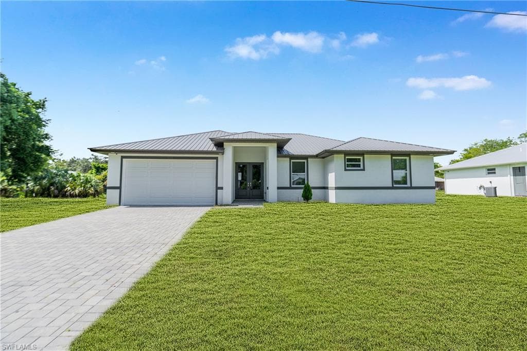 335 4th AVE LABELLE, FL 33935