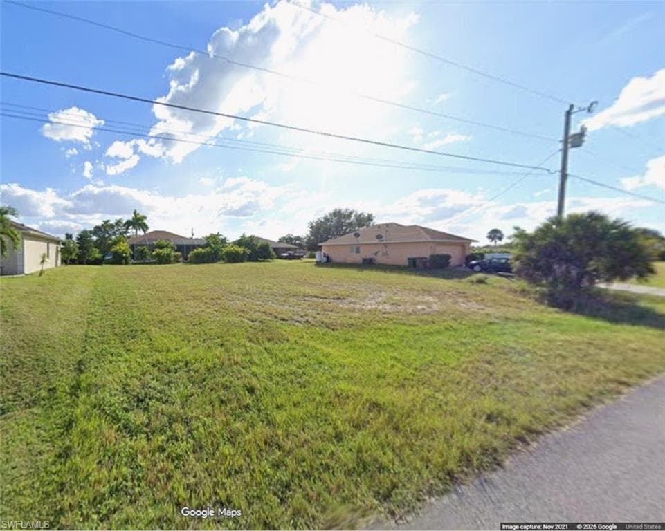 1209 NE 19th ST CAPE CORAL, FL 33909