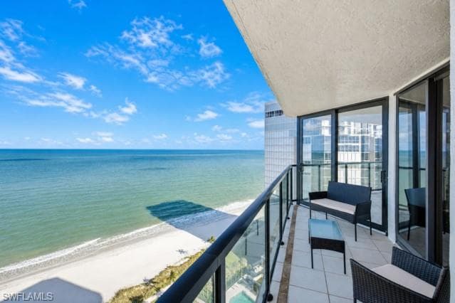4901 Gulf Shore BLVD N 2101 NAPLES, FL 34103