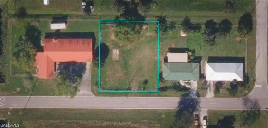 757 Avenue R SW MOORE HAVEN, FL 33471