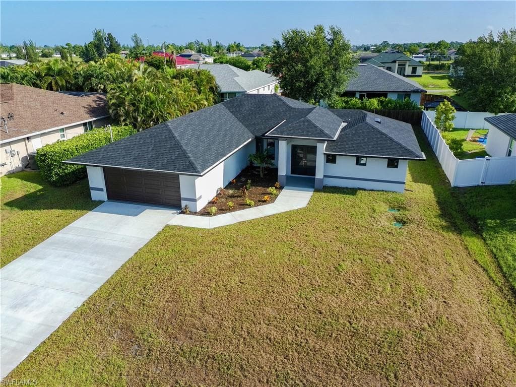 2513 NW 24th TER CAPE CORAL, FL 33993